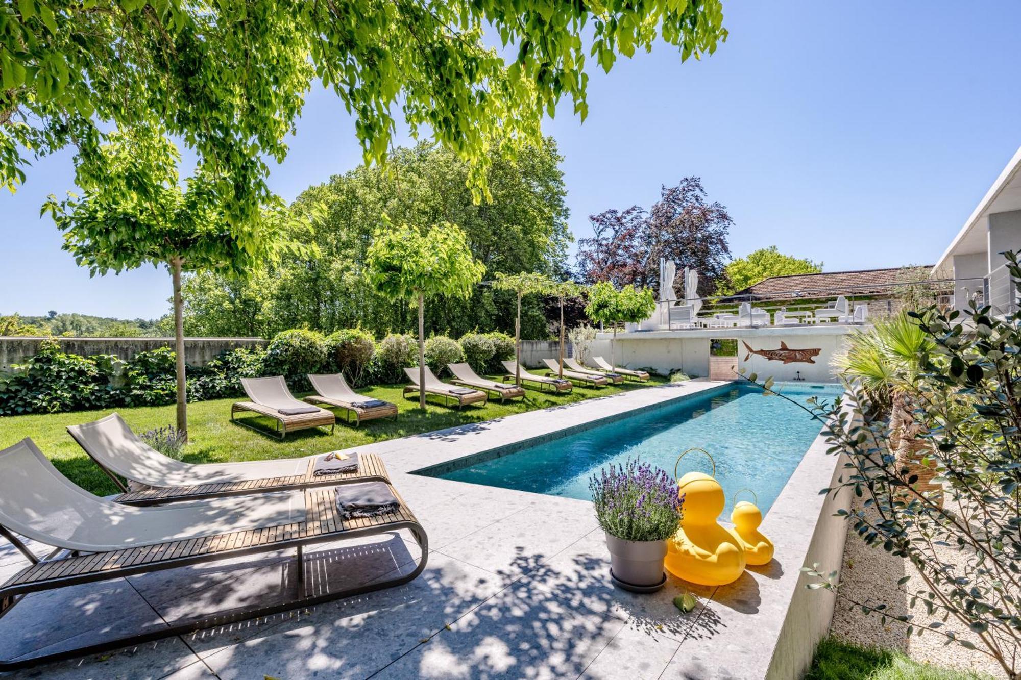 Le Pavillon M, Chambres D'Hotes De Luxe Avec Piscine & Spa Grignan Luaran gambar